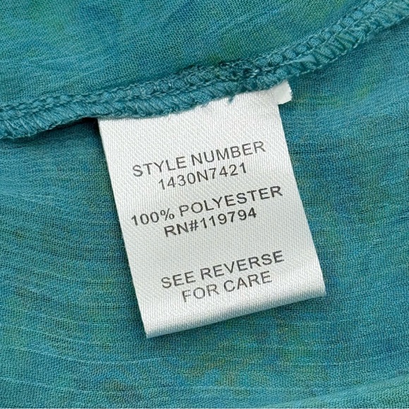 Unity World Wear Women’s Blue Green Studded Patterned Top Medium Flutter Sleeve - Picture 10 of 15